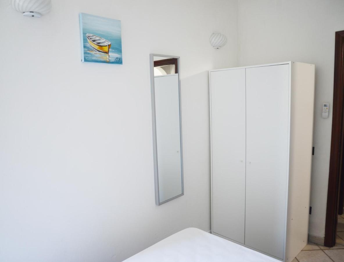 Calipso House - Posto Auto Gratuito Apartment Porto Santo Stefano  Bagian luar foto