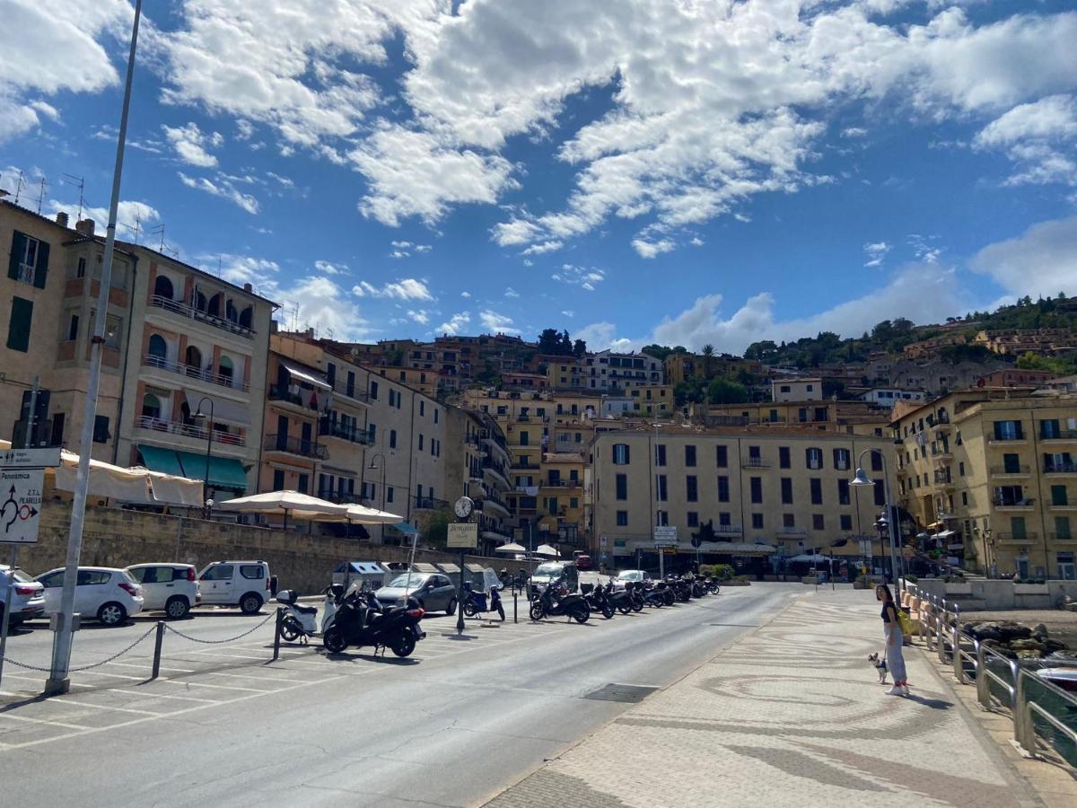 Calipso House - Posto Auto Gratuito Apartment Porto Santo Stefano  Bagian luar foto